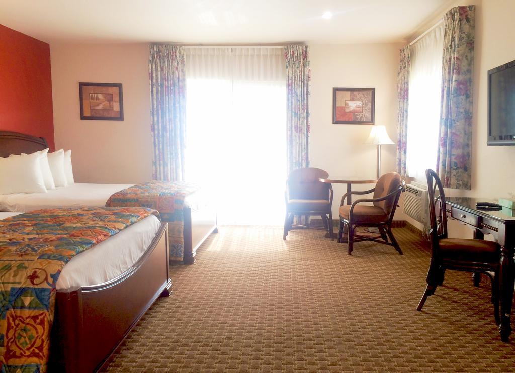 Days Inn Harbor View سان دييغو الغرفة الصورة